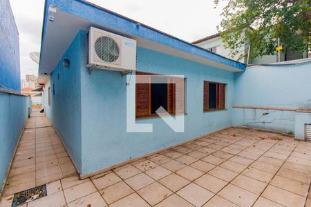 Casa à venda com 420m², 4 quartos e 2 vagas Casa à venda com 420m², 4 quartos e 2 vagasQuintal