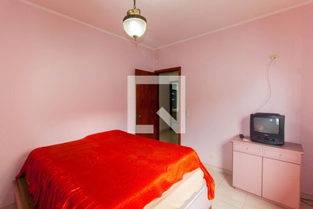 Casa à venda com 420m², 4 quartos e 2 vagas Casa à venda com 420m², 4 quartos e 2 vagasQuarto 3