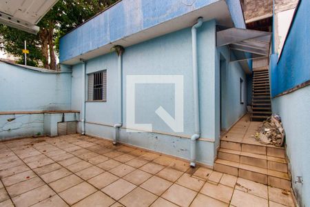 Casa à venda com 420m², 4 quartos e 2 vagas Casa à venda com 420m², 4 quartos e 2 vagasQuintal