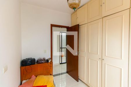 Casa à venda com 420m², 4 quartos e 2 vagas Casa à venda com 420m², 4 quartos e 2 vagasQuarto 4