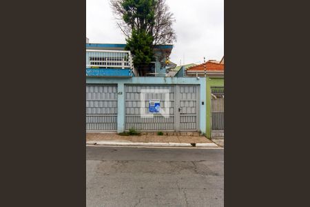 Casa à venda com 420m², 4 quartos e 2 vagas Casa à venda com 420m², 4 quartos e 2 vagasPlaca Quinto Andar