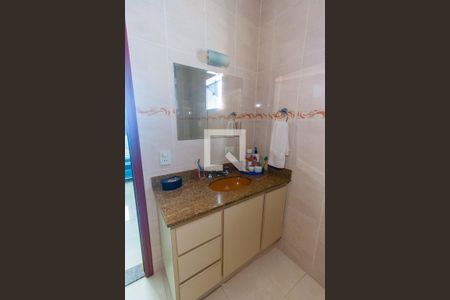 Casa à venda com 420m², 4 quartos e 2 vagas Casa à venda com 420m², 4 quartos e 2 vagasBanheiro da Suíte 2