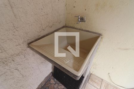 Casa para alugar com 70m², 2 quartos e 2 vagasÁrea de Serviço