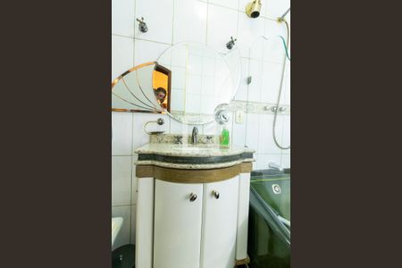 Casa à venda com 227m², 3 quartos e 2 vagasDetalhe do banheiro da suite