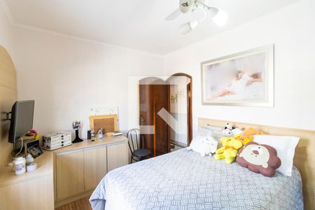 Casa à venda com 227m², 3 quartos e 2 vagasQuarto 1