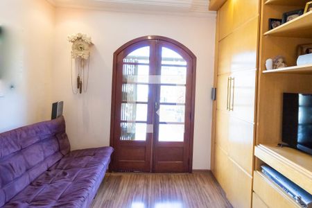 Casa à venda com 227m², 3 quartos e 2 vagasQuarto 2