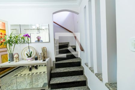 Escada de casa à venda com 3 quartos, 227m² em Vila Formosa, São Paulo