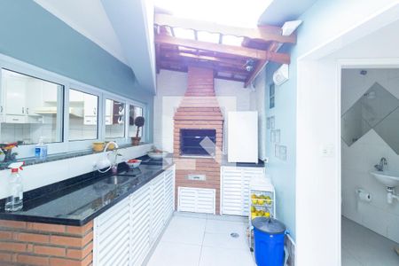 Casa à venda com 227m², 3 quartos e 2 vagasChurrasqueira