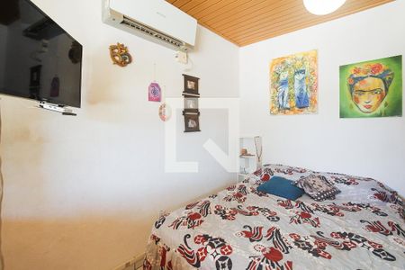 Quarto 1 de casa à venda com 3 quartos, 180m² em Parque dos Maias, Porto Alegre