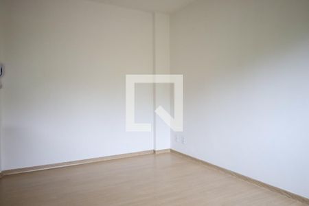 Sala de apartamento para alugar com 2 quartos, 47m² em Engenho Nogueira, Belo Horizonte