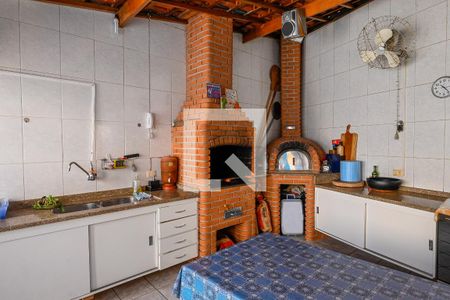 Casa para alugar com 263m², 3 quartos e 6 vagasLazer