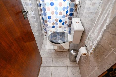 Casa para alugar com 263m², 3 quartos e 6 vagasBanheiro de Serviço