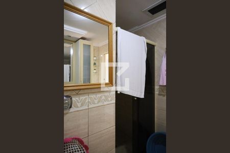 Casa à venda com 256m², 4 quartos e 2 vagasBanheiro da Suíte