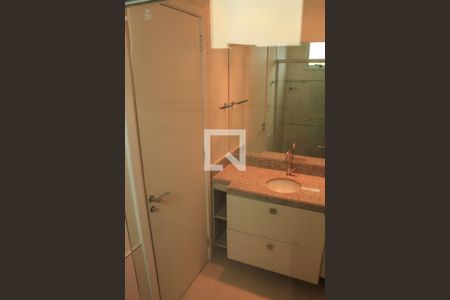 Apartamento para alugar com 165m², 3 quartos e 3 vagasBanheiro suíte 1