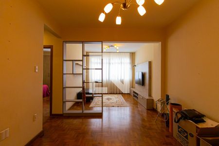 Apartamento para alugar com 86m², 2 quartos e sem vagaSala