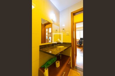Apartamento para alugar com 86m², 2 quartos e sem vagaBanheiro