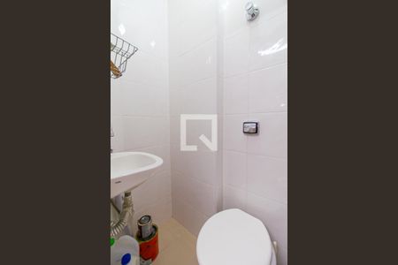 Apartamento para alugar com 86m², 2 quartos e sem vagaBanheiro de Serviço