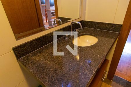Apartamento para alugar com 86m², 2 quartos e sem vagaBanheiro