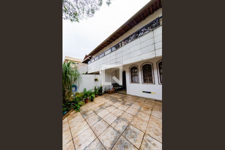 Casa à venda com 300m², 5 quartos e 2 vagasCasa 2 - Garagem