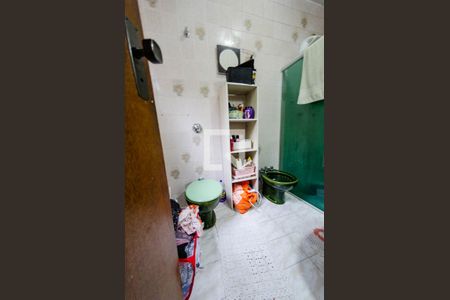 Casa à venda com 300m², 5 quartos e 2 vagasCasa 2 - Banheiro suíte