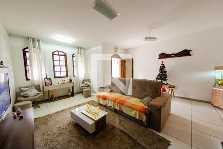 Casa à venda com 300m², 5 quartos e 2 vagasCasa 2 - Sala