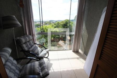 Casa de condomínio à venda com 263m², 3 quartos e 2 vagas Casa de condomínio à venda com 263m², 3 quartos e 2 vagasSacada do Quarto Suíte