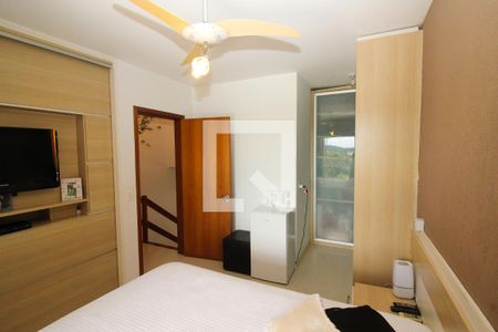 Casa de condomínio à venda com 263m², 3 quartos e 2 vagas Casa de condomínio à venda com 263m², 3 quartos e 2 vagasQuarto Suíte