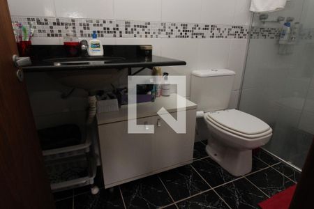 Casa de condomínio à venda com 263m², 3 quartos e 2 vagas Casa de condomínio à venda com 263m², 3 quartos e 2 vagasBanheiro 1