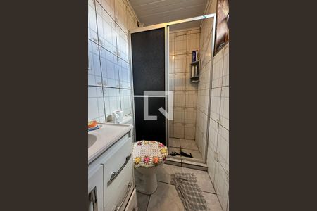 Casa à venda com 480m², 4 quartos e 4 vagasBanheiro 2