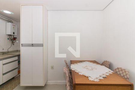 Apartamento à venda com 63m², 2 quartos e 1 vagaCozinha e Área de Serviço