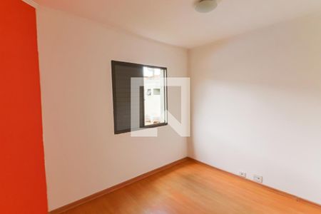 Quarto 1 de apartamento para alugar com 2 quartos, 68m² em Vila Polopoli, São Paulo