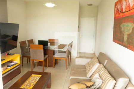 Sala - Copa de apartamento para alugar com 3 quartos, 70m² em Laranjeiras, Uberlândia