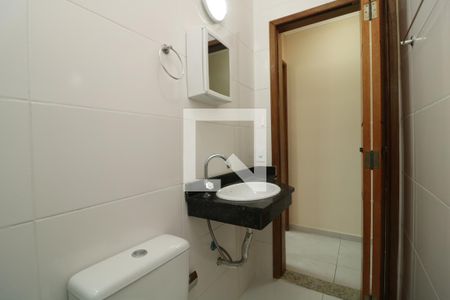Banheiro de kitnet/studio para alugar com 1 quarto, 35m² em Jardim São José (são Mateus), São Paulo