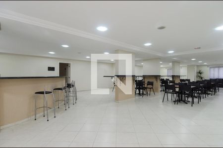 Apartamento à venda com 210m², 3 quartos e 3 vagasÁrea comum - Salão de festas