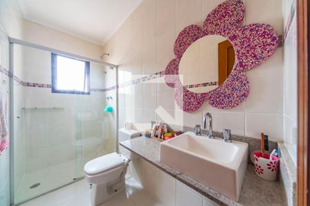 Apartamento à venda com 210m², 3 quartos e 3 vagasBanheiro do Quarto 1