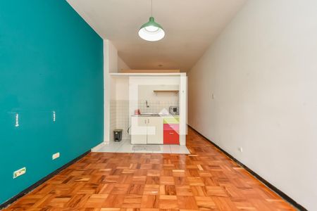 Sala/Cozinha de kitnet/studio à venda com 1 quarto, 42m² em República, São Paulo