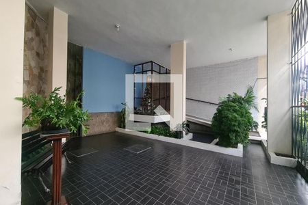 Apartamento à venda com 100m², 2 quartos e 1 vagaÁrea comum