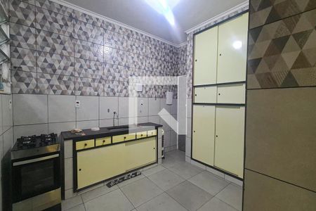 Apartamento à venda com 100m², 2 quartos e 1 vagaCozinha
