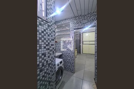 Apartamento à venda com 100m², 2 quartos e 1 vagaÁrea de Serviço