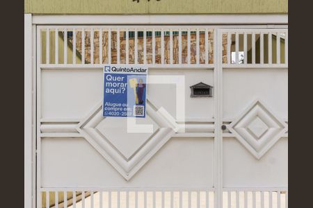 Casa para alugar com 130m², 3 quartos e 3 vagasFachada com Plaquinha