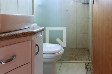 Banheiro da Suíte de casa para alugar com 3 quartos, 130m² em Vila Pereira Cerca, São Paulo