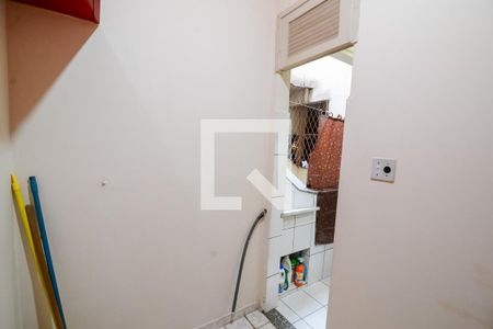 Apartamento para alugar com 73m², 2 quartos e sem vagaQuarto de Serviço