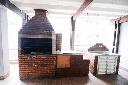 Apartamento para alugar com 73m², 2 quartos e sem vagaÁrea comum - Churrasqueira
