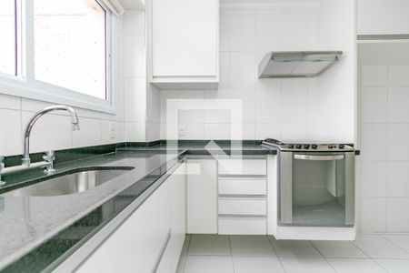 Apartamento à venda com 98m², 2 quartos e 2 vagas Apartamento à venda com 98m², 2 quartos e 2 vagasCozinha