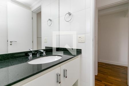 Apartamento à venda com 98m², 2 quartos e 2 vagas Apartamento à venda com 98m², 2 quartos e 2 vagasBanheiro da Suíte 2
