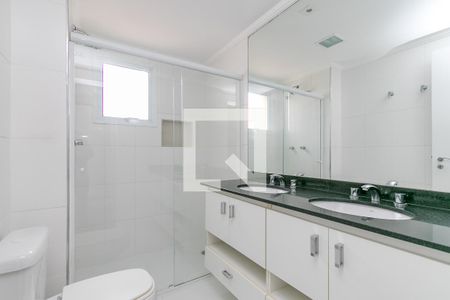 Apartamento à venda com 98m², 2 quartos e 2 vagas Apartamento à venda com 98m², 2 quartos e 2 vagasBanheiro da Suíte 1