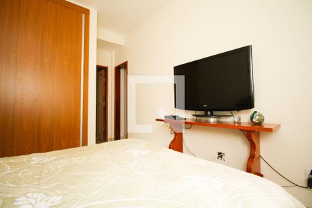 Apartamento à venda com 248m², 3 quartos e 1 vagaquarto 3