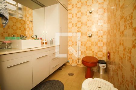 Apartamento à venda com 248m², 3 quartos e 1 vagaBanheiro 2