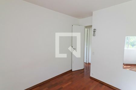 Quarto 1 de apartamento para alugar com 2 quartos, 52m² em Jardim Olympia, São Paulo