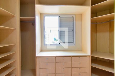 Apartamento à venda com 85m², 3 quartos e 3 vagasCloset da suíte